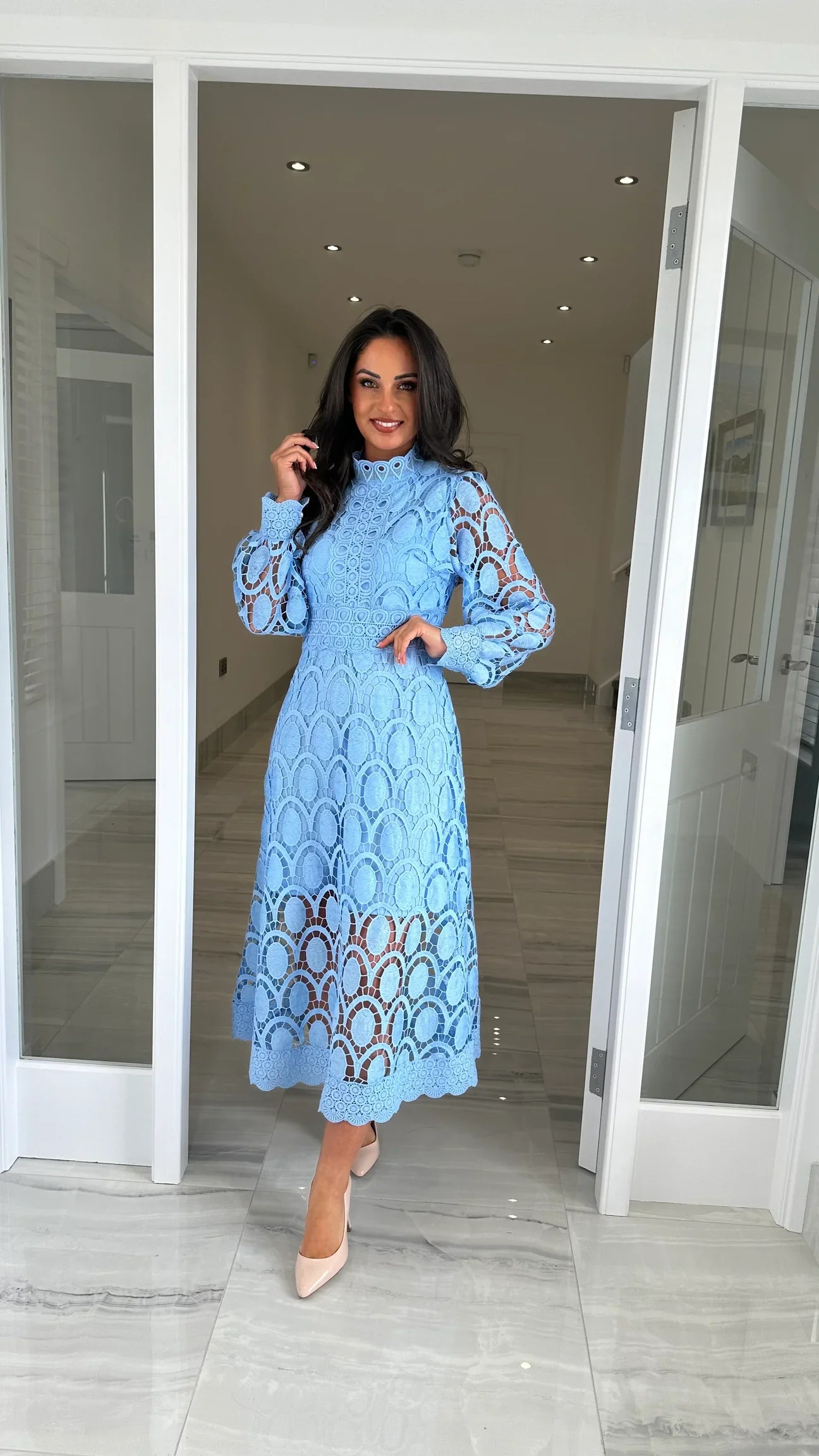 Celeste – Graceful Midi Dress