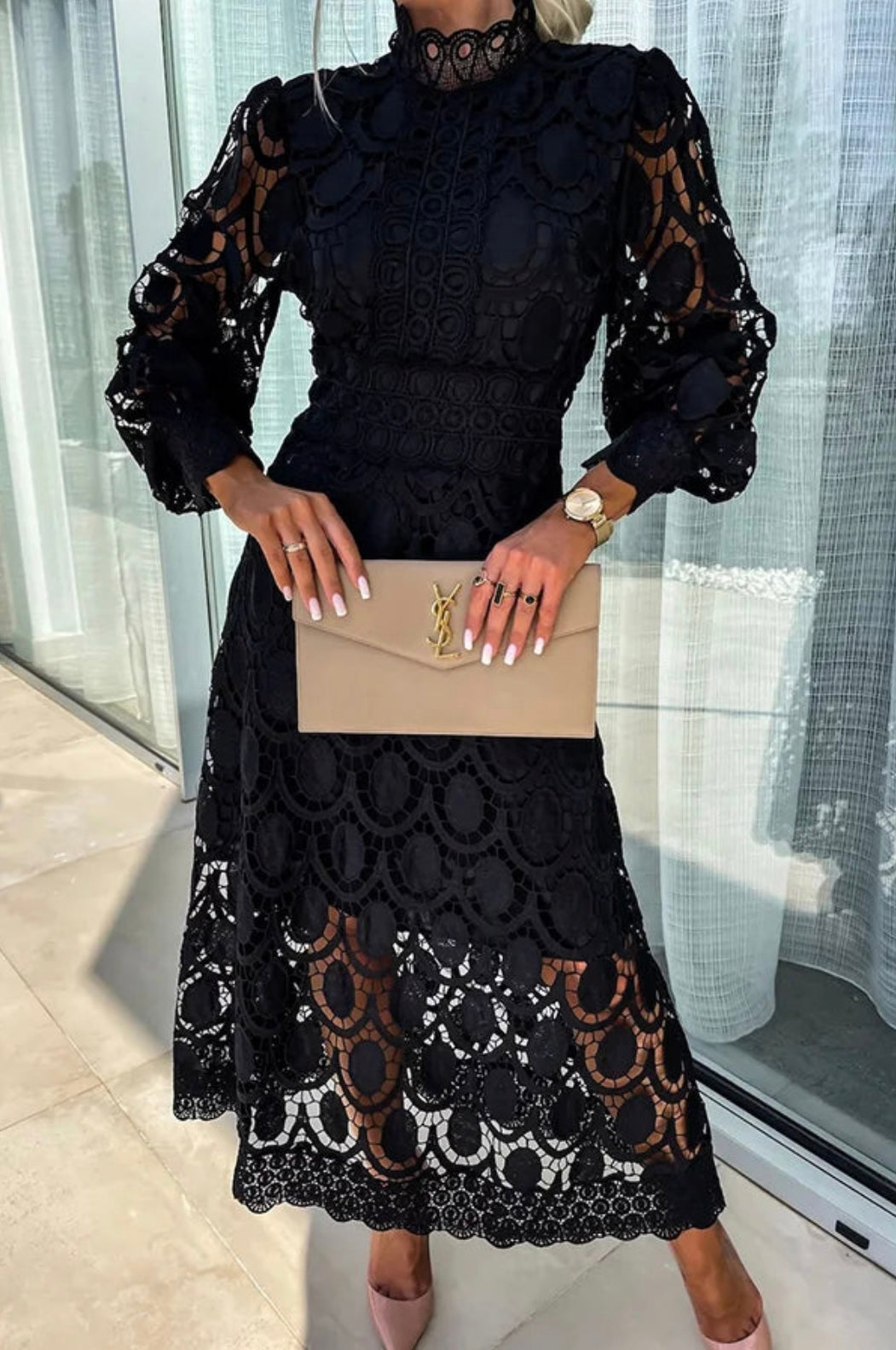 Celeste – Graceful Midi Dress