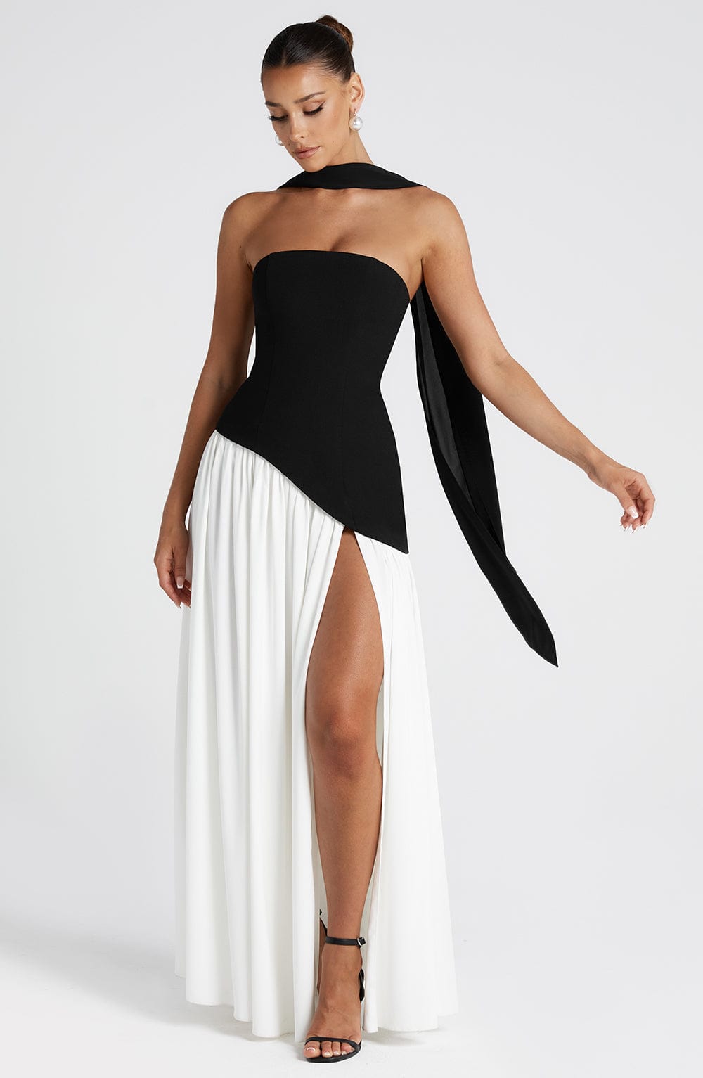 Luna Luxe Gown - Black/White