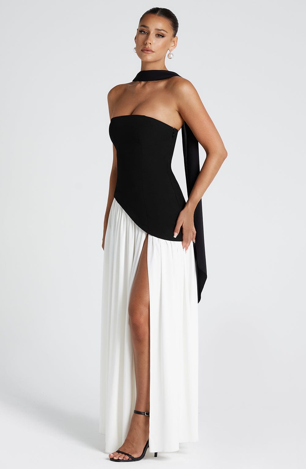 Luna Luxe Gown - Black/White