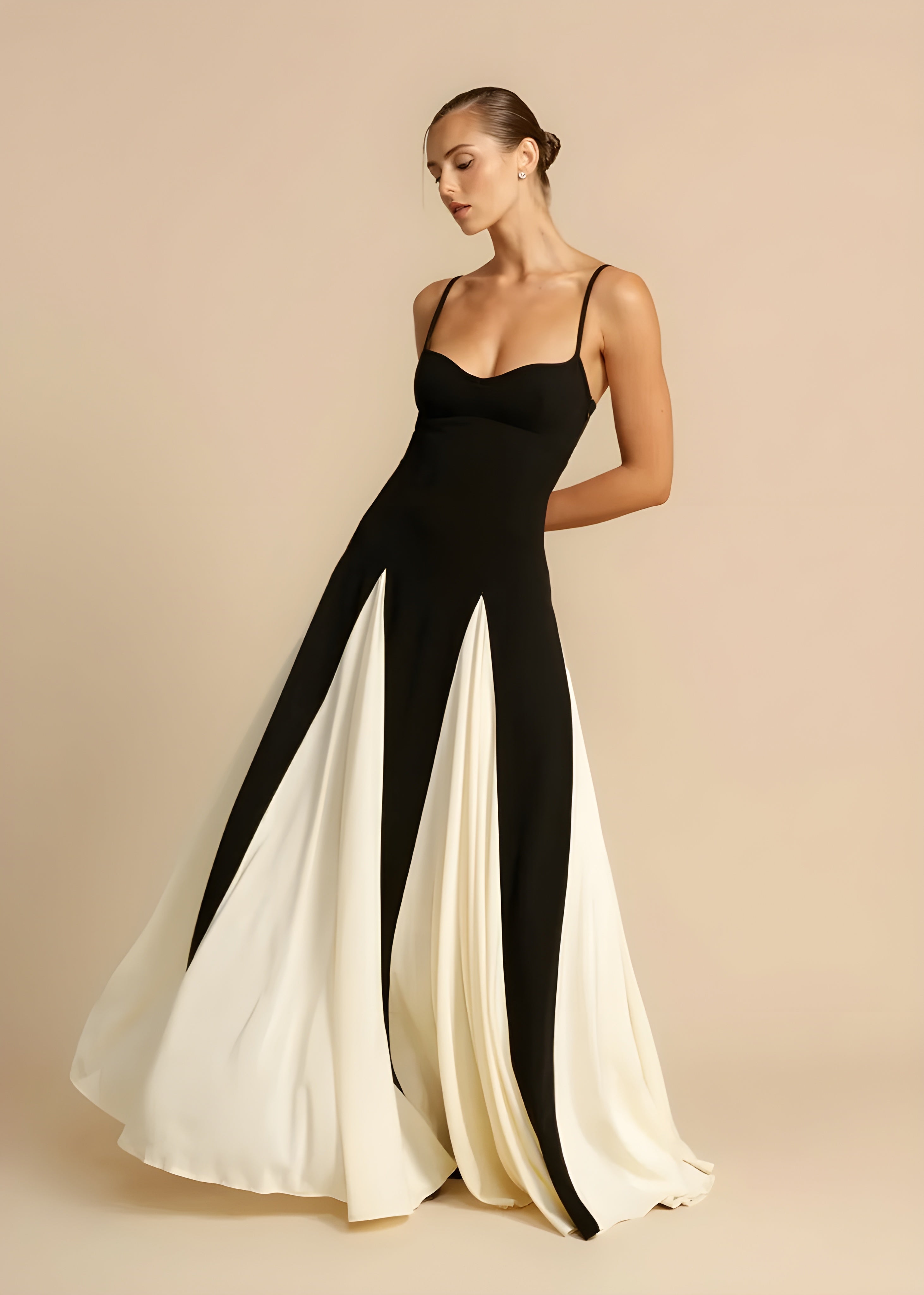 Eva's Chic Maxi